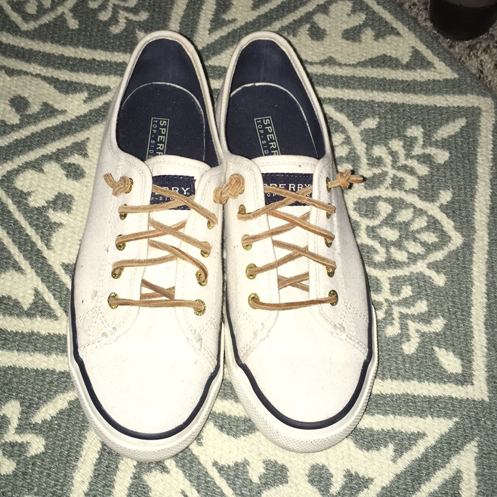 Sperry Tennis Shoes, Size 7